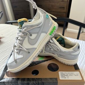 Off-White x Dunk Low ‘Lot 42 of 50’